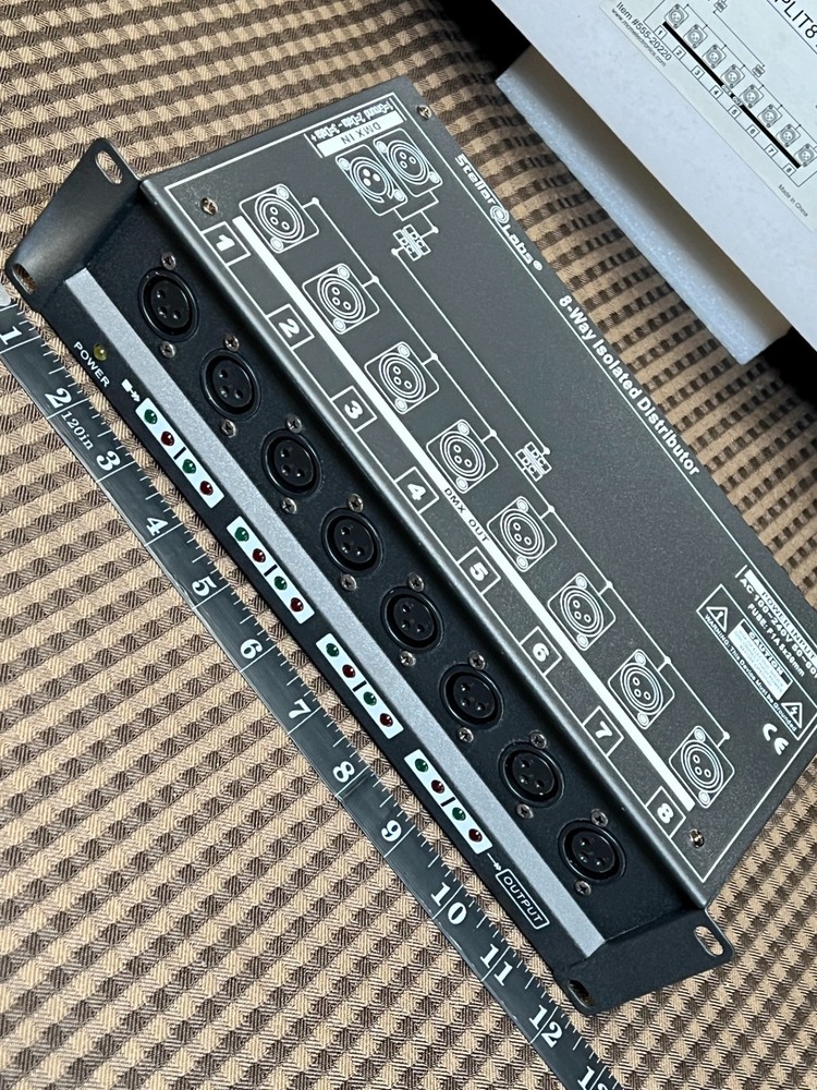 NEW! Stellar Labs 555-20220 DMX-SPLIT8 1x8 Isolated Distribution Amplifier