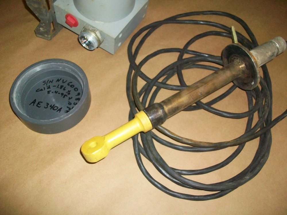 TBI Bailey Two Wire pH Transmitter & Sensor TB515 USED