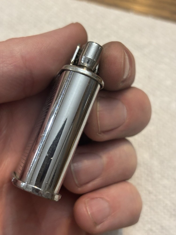VINTAGE RONSON WHIRLWIND SILVER Tone LIGHTER T.S. Engraved