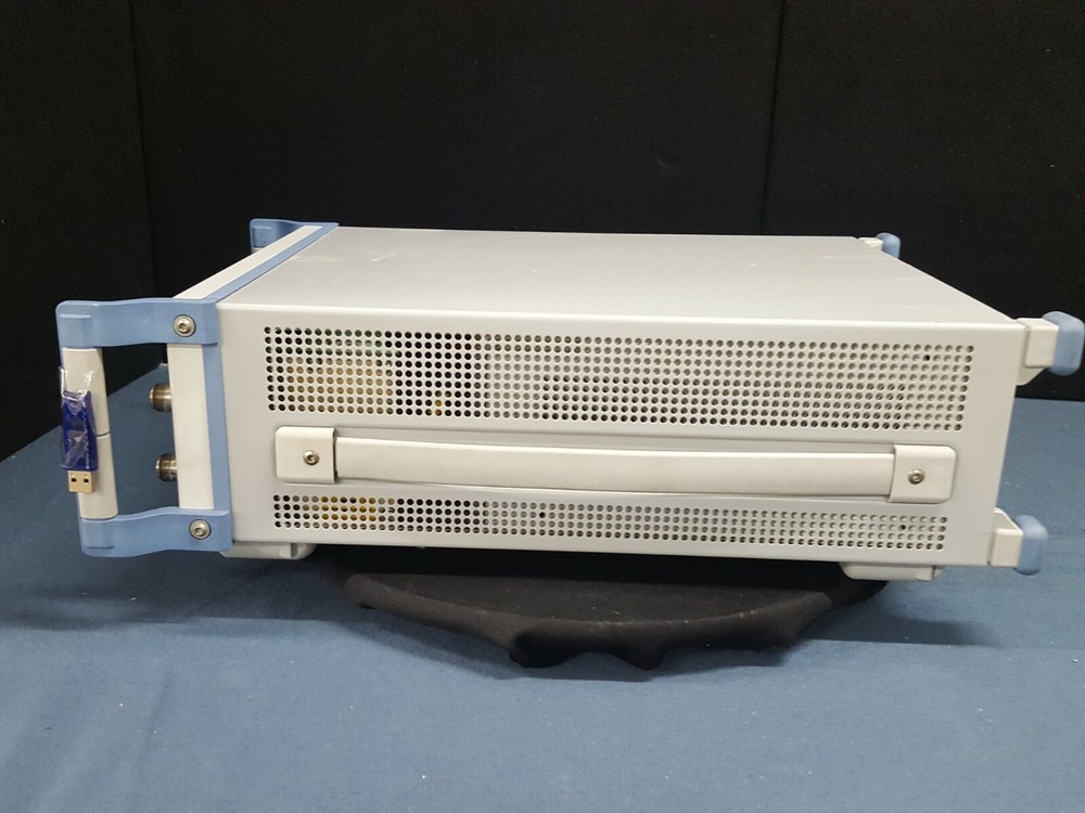 Rohde & Schwarz PTW70: Wireless Protocol Tester W/opt. WLA Untested (0148)
