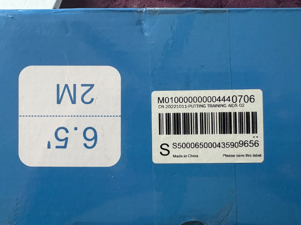 Golf Putting Mat with Automatic Ball Return - Green