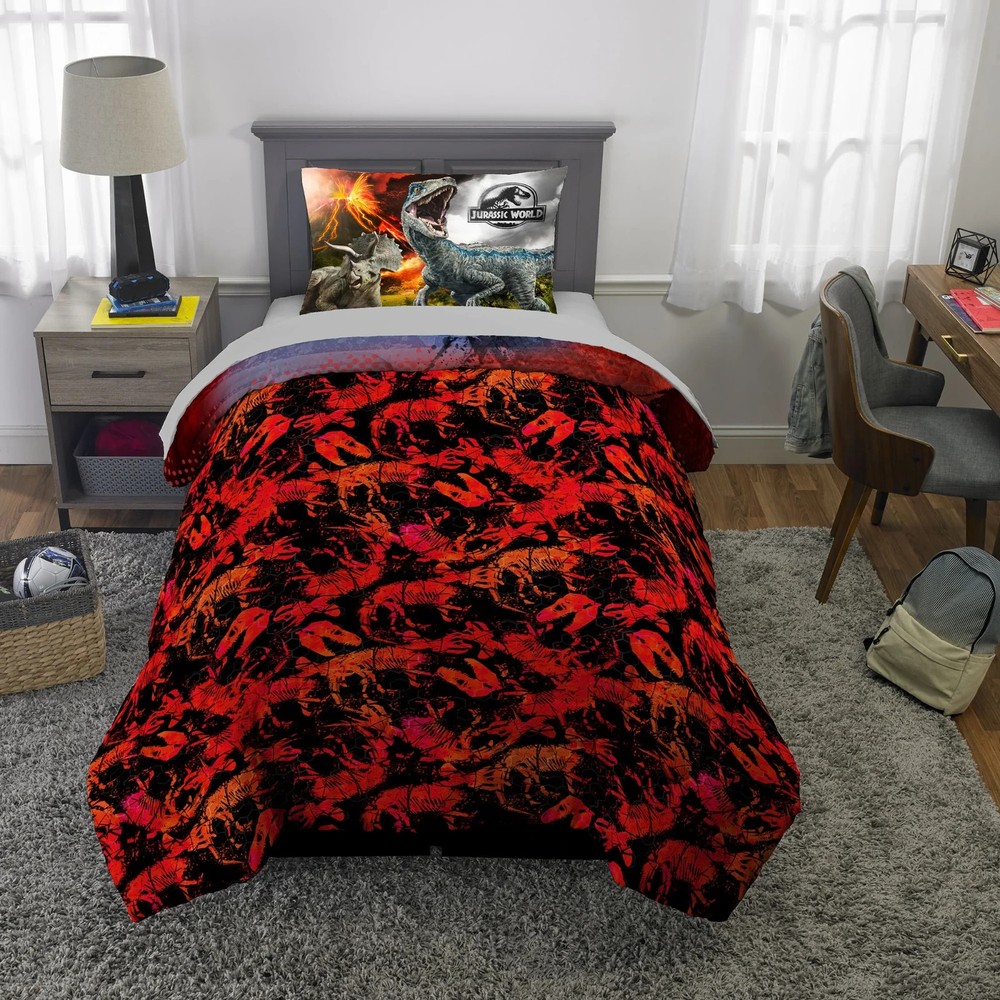 Jurassic World 2 "Eruption" Microfiber 2pc Twin/Full Comforter