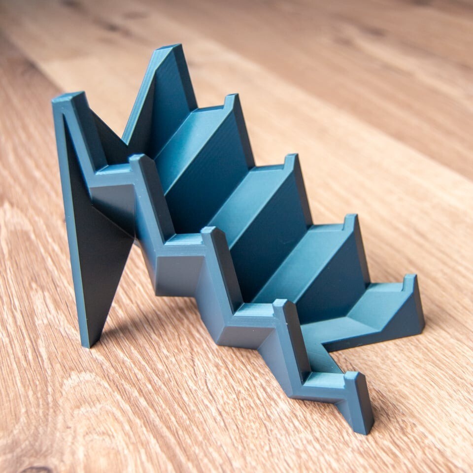 Display knife stand for 4 knives