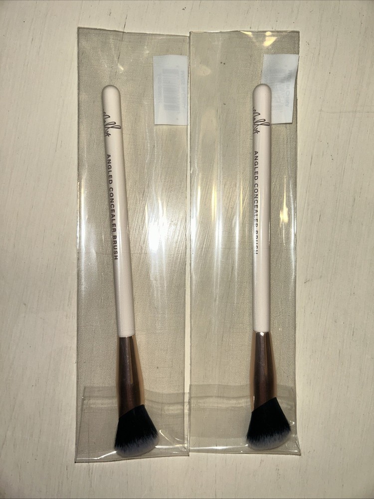 2X Mally Angled Concealer Brush -sealed