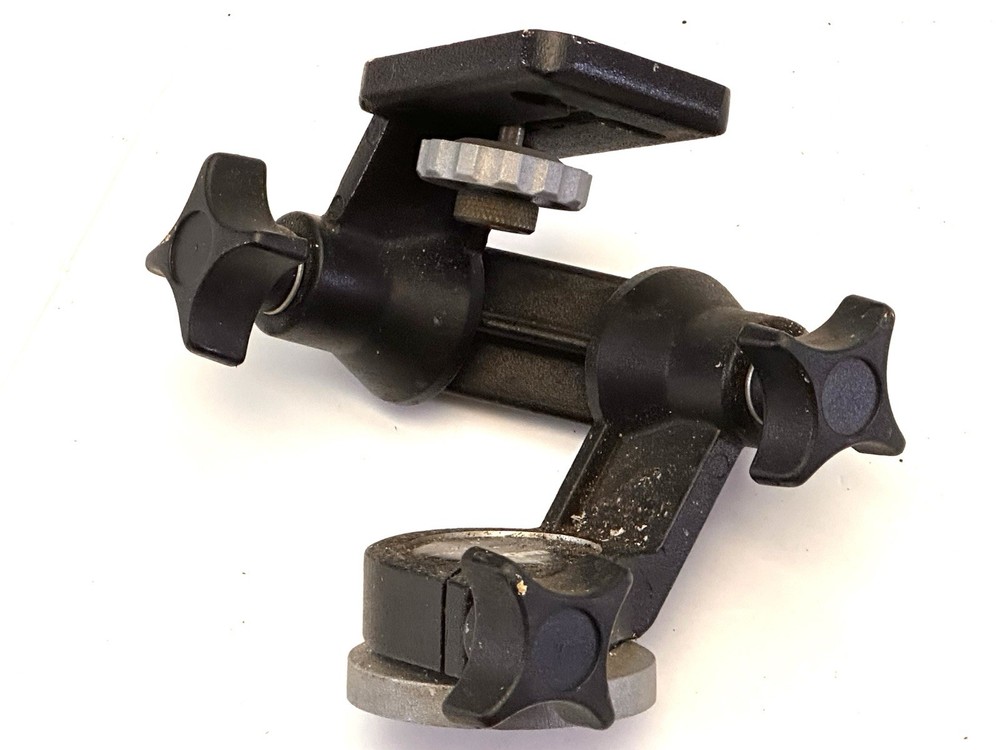 Bogen Manfrotto 3025 3 axis Tripod Head only Italy