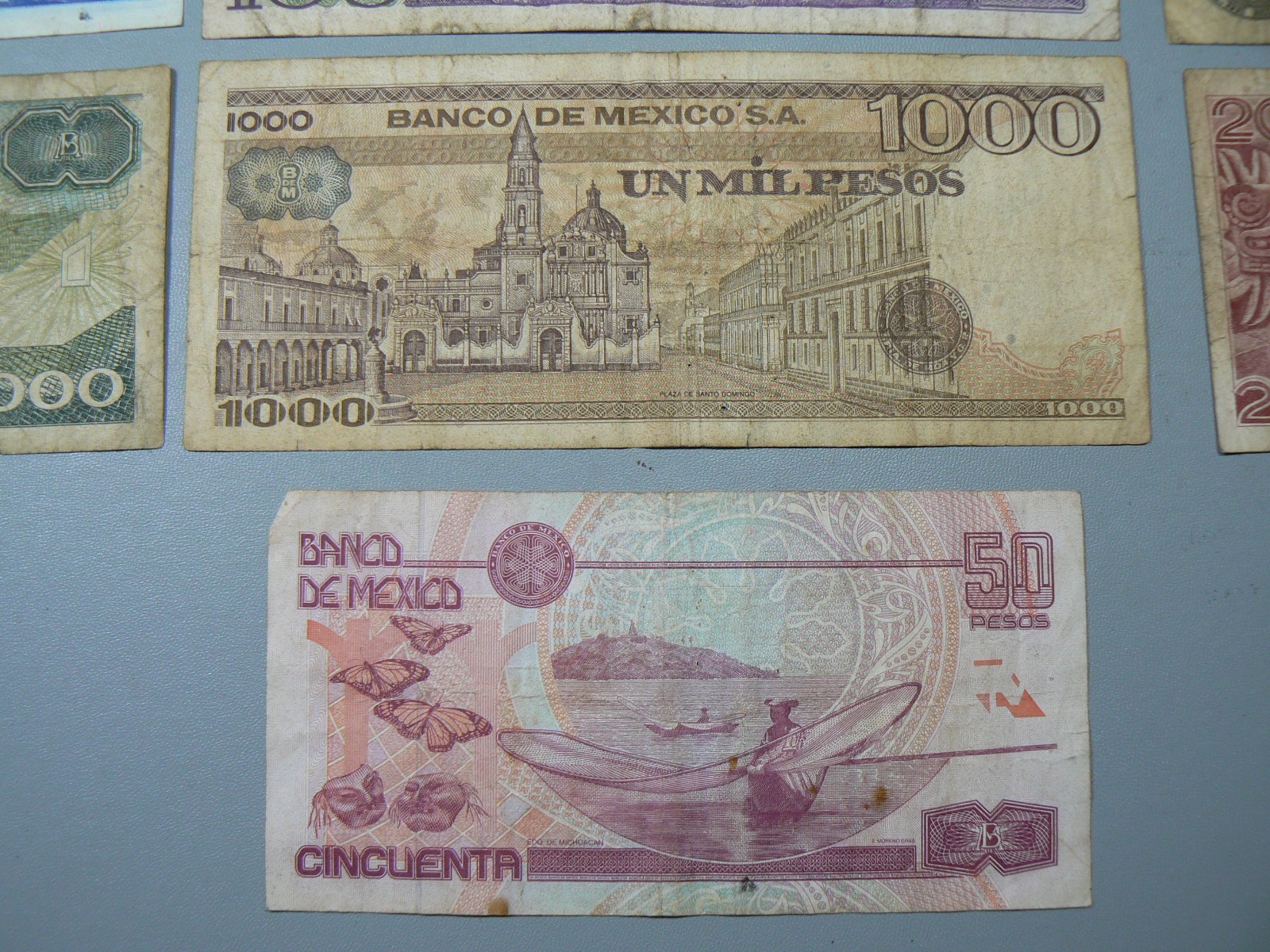 Lot of 10 Mexico Mexican Banknotes Pesos