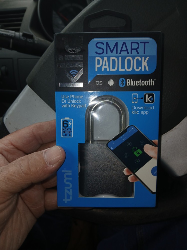 Keyless Padlock Bluetooth Enabled Micro USB (read Description)￼
