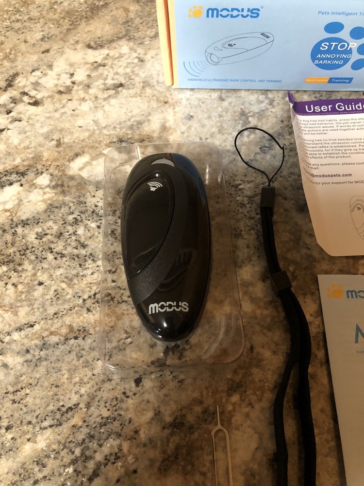 New Modus M-230 Handheld Ultrasonic Dog Bark Control & Training Black