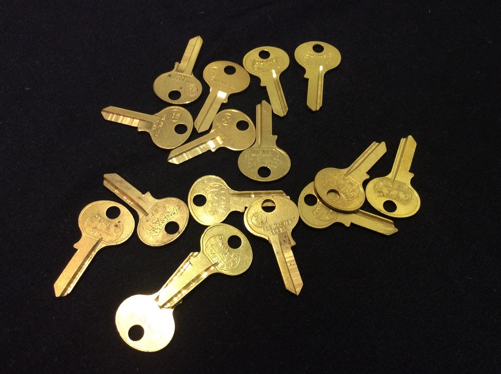 Master Lock by Star M1 Key Blanks, Set of 16- Locksmith