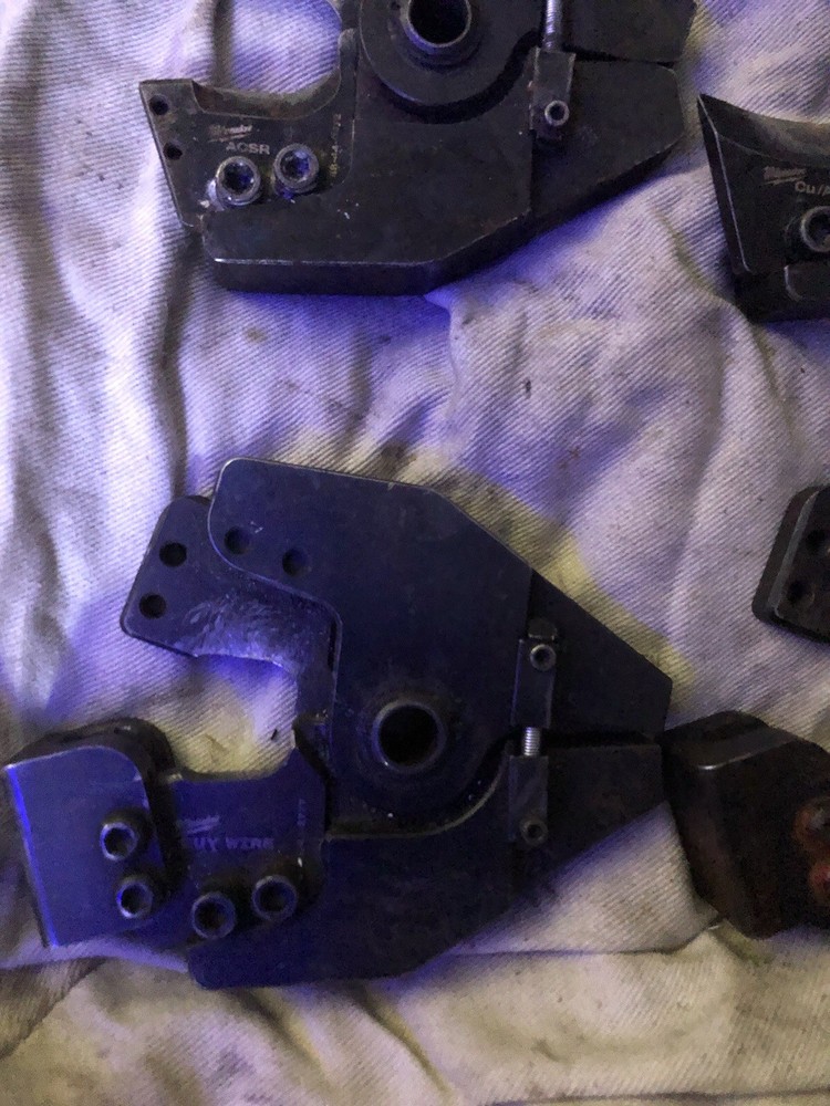 M18 FORCE LOGIC utility cutting jaws!