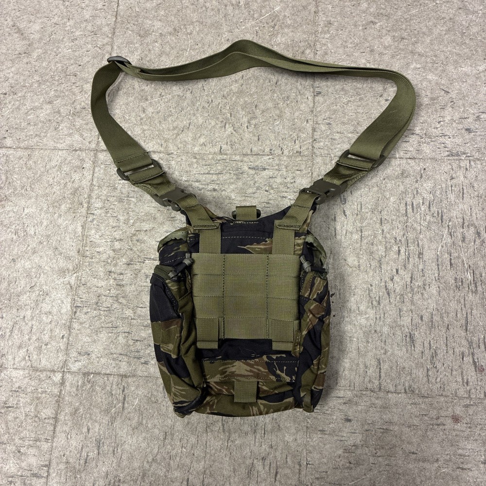 Helikon-Tex Canteen Pouch With Strap - Tiger Stripe Camo Pattern