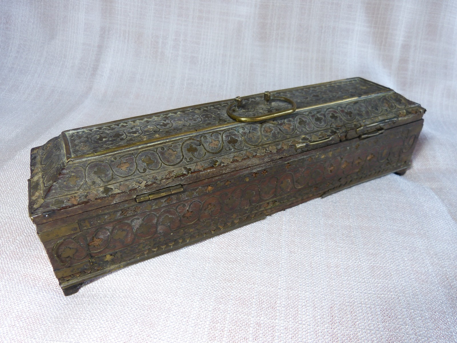 Antique 19th Century 19th Century Brass Inlay Wooden Glove Box Set