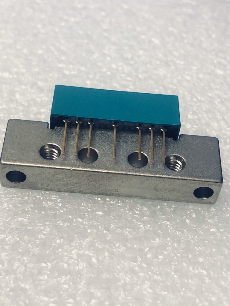 NPX  BGY588N CATV amplifier module, New