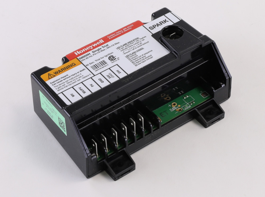 Honeywell S8600H3002 Ignition Module Intermittent Pilot 24 Vac