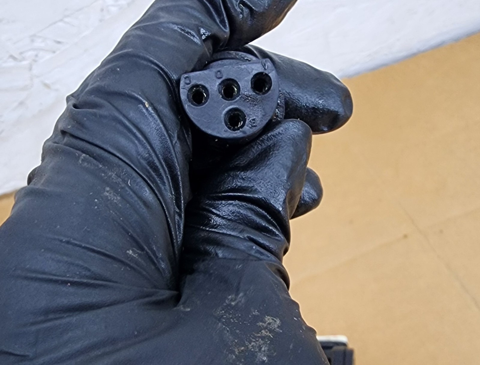 90-250 HP Johnson Evinrude OEM VRO Fuel/Oil Pump Assy 1993-2001 5004554