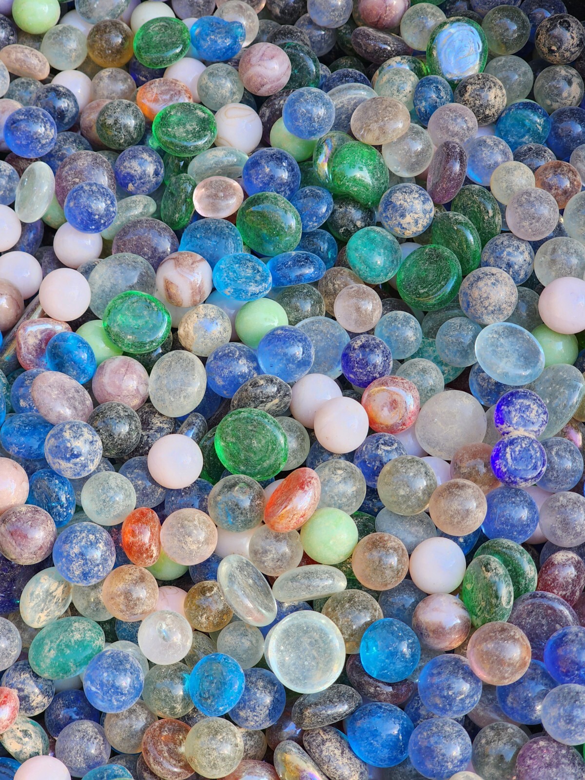 5 LBS MIXED MARBLES, FLAT GLASS MARBLES GEMS, VASE FILLERS, MOSAIC $19.99 PPD
