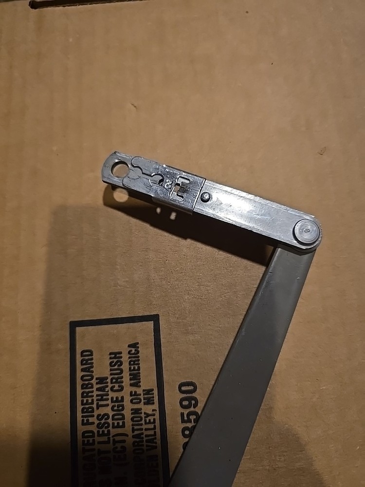 Andersen A/W Casement Window 400 Series Operator Split Arm Right