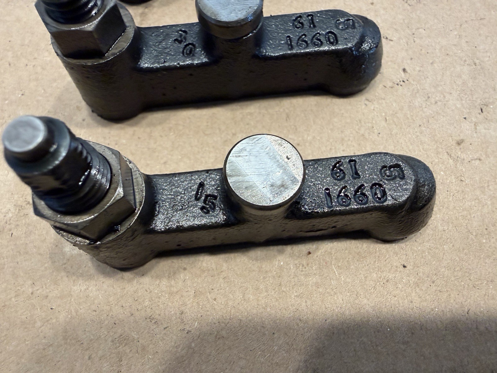 Caterpillar CAT 3176 C10 C12 Diesel Engine Valvetrain Valve Bridges 6I1660 OEM