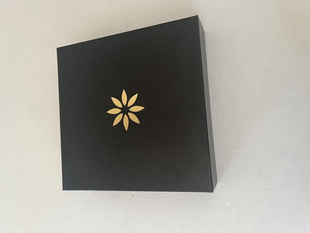 NEW Invisalign Starter Kit, Retainer Case, Cleaning Crystals
