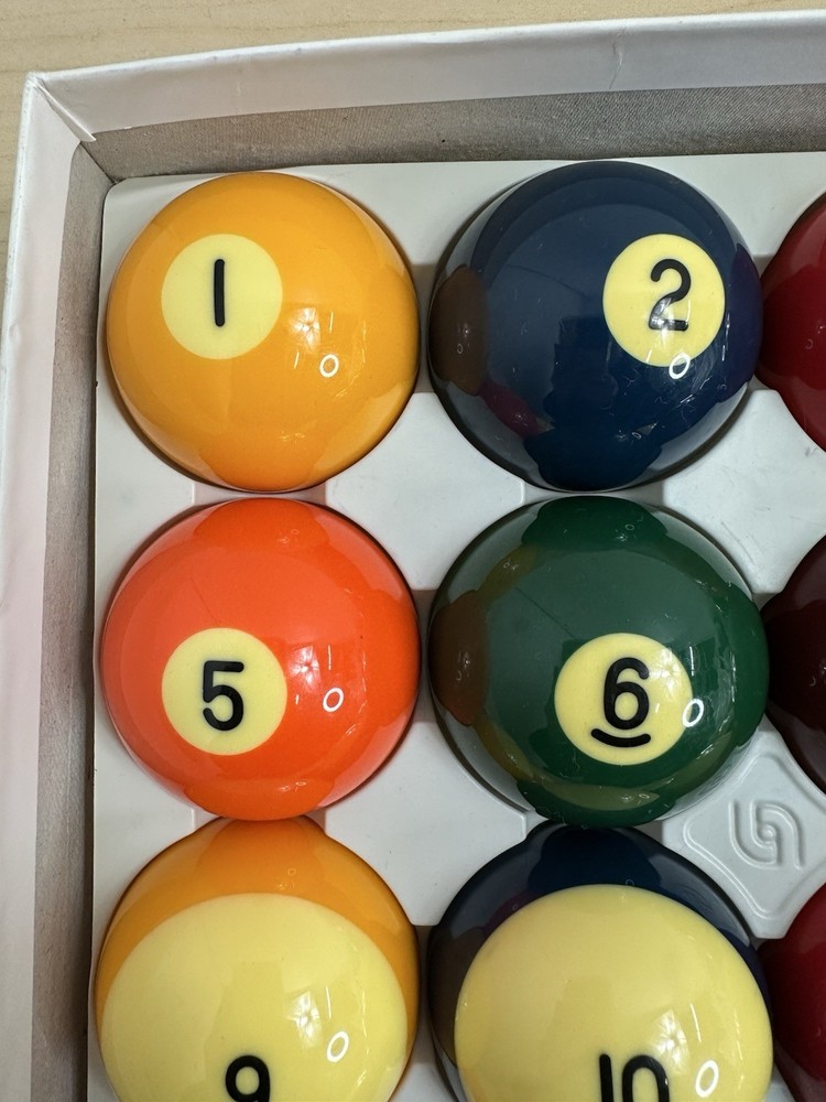 Aramith Belgian Billiard Balls Standard Pool Balls Complete Set Used