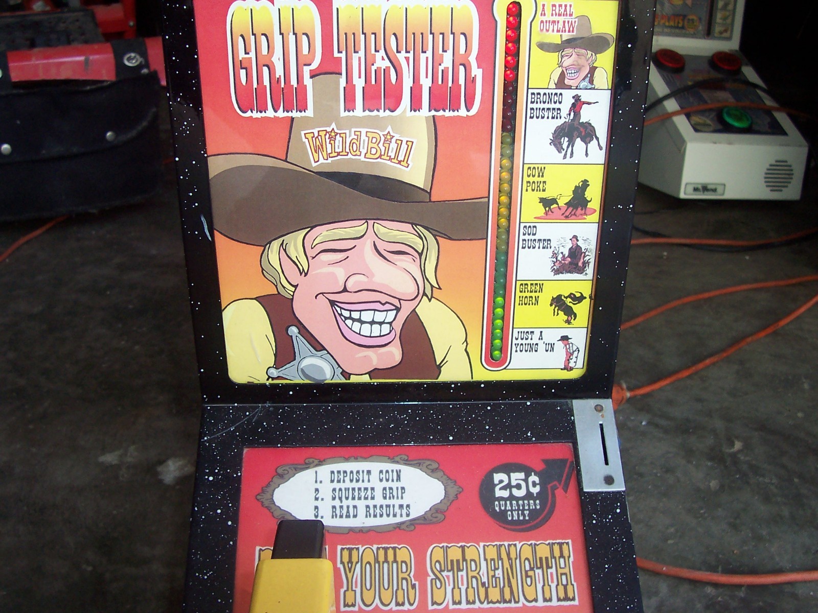 Mr Vend Talking Hand Grip Test Strength Game Arcade .25 Cent - WorksGREAT RARE!
