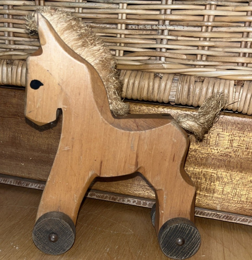Vintage Primitive Rustic Horse Pull Toy w/ Wheels