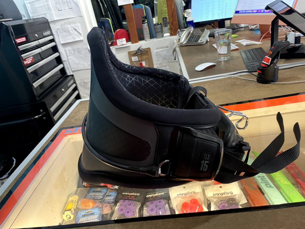 2018 Ion Apex CS 15 XL