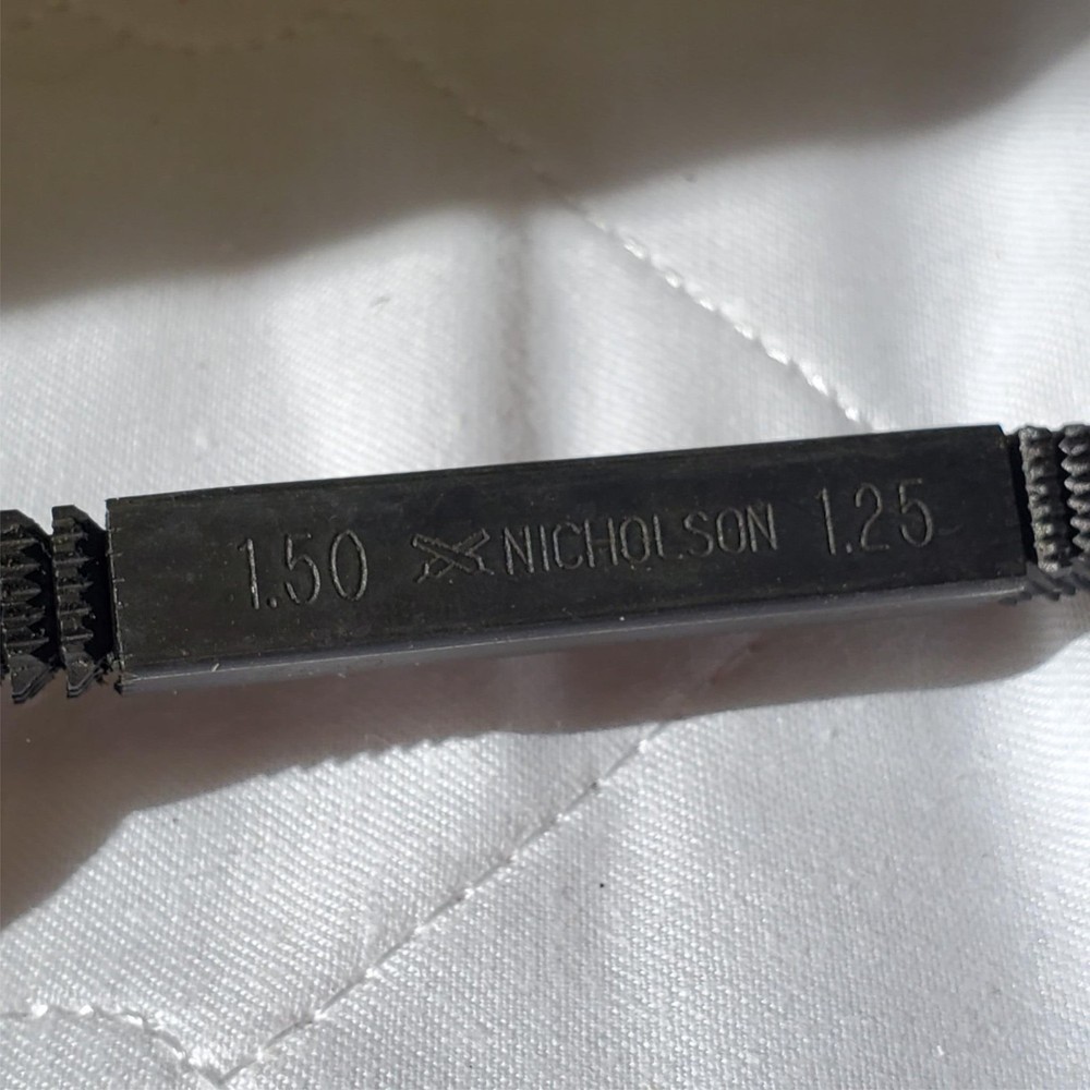 Crescent Nicholson Thread Restoring Files