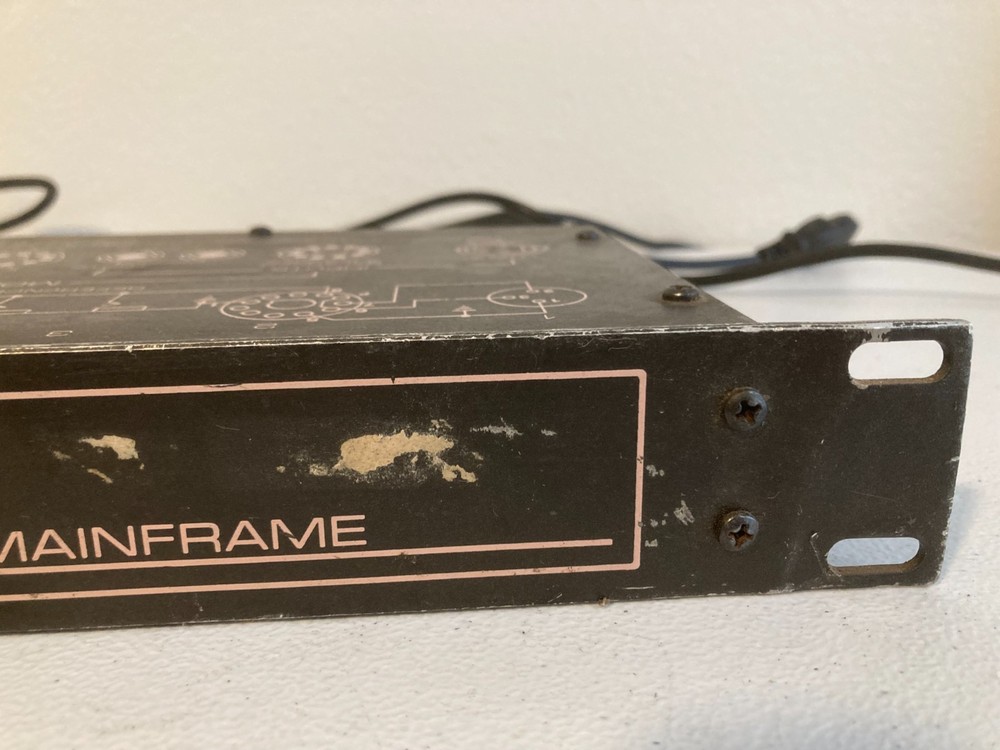 Peavey ECM Multi Way Electronic Crossover Mainframe Pro Audio Rackmount Unit