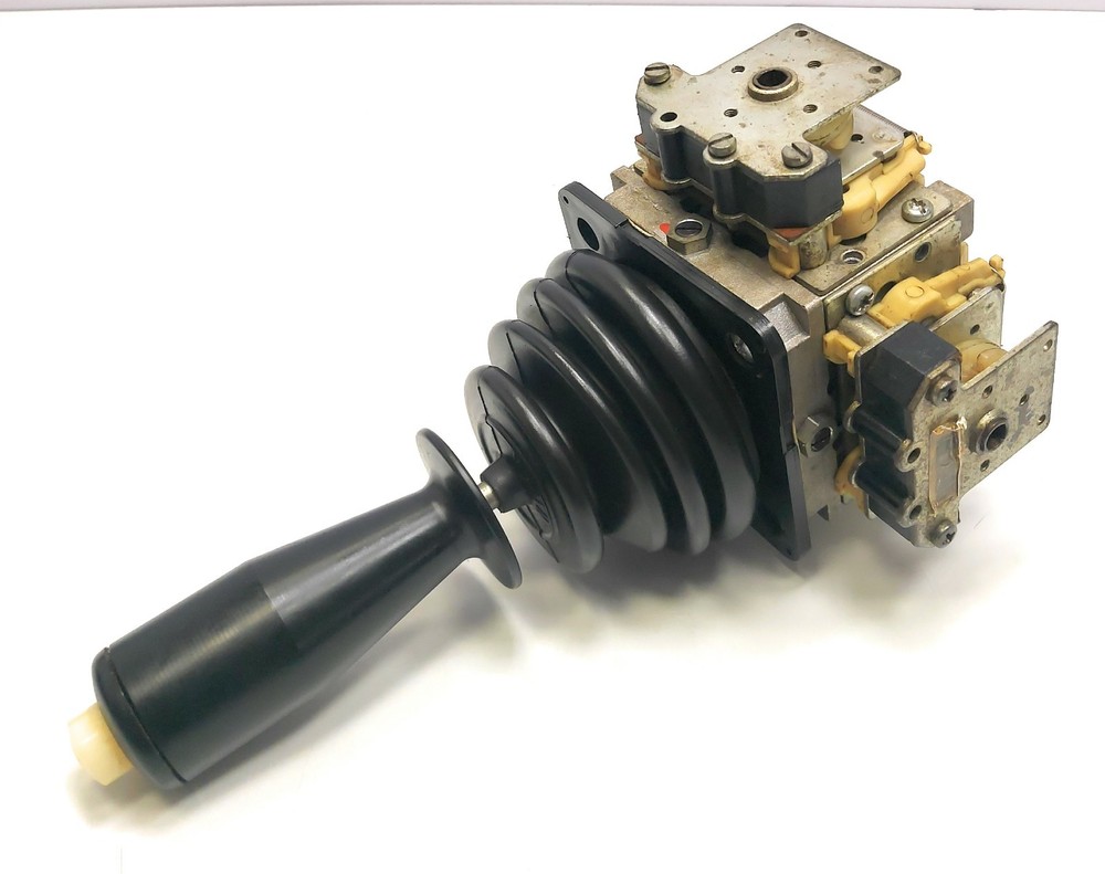Macgregor Hagglunds ESS024A SP0BU Joystick