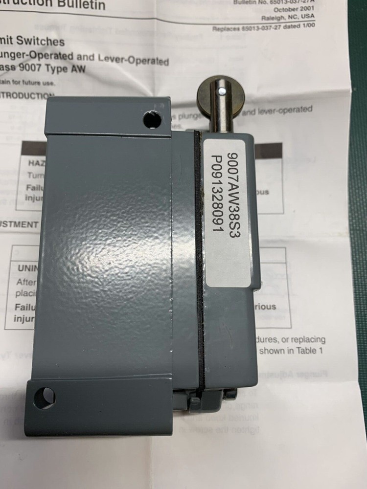 Square D Position Switch Roller Plunger