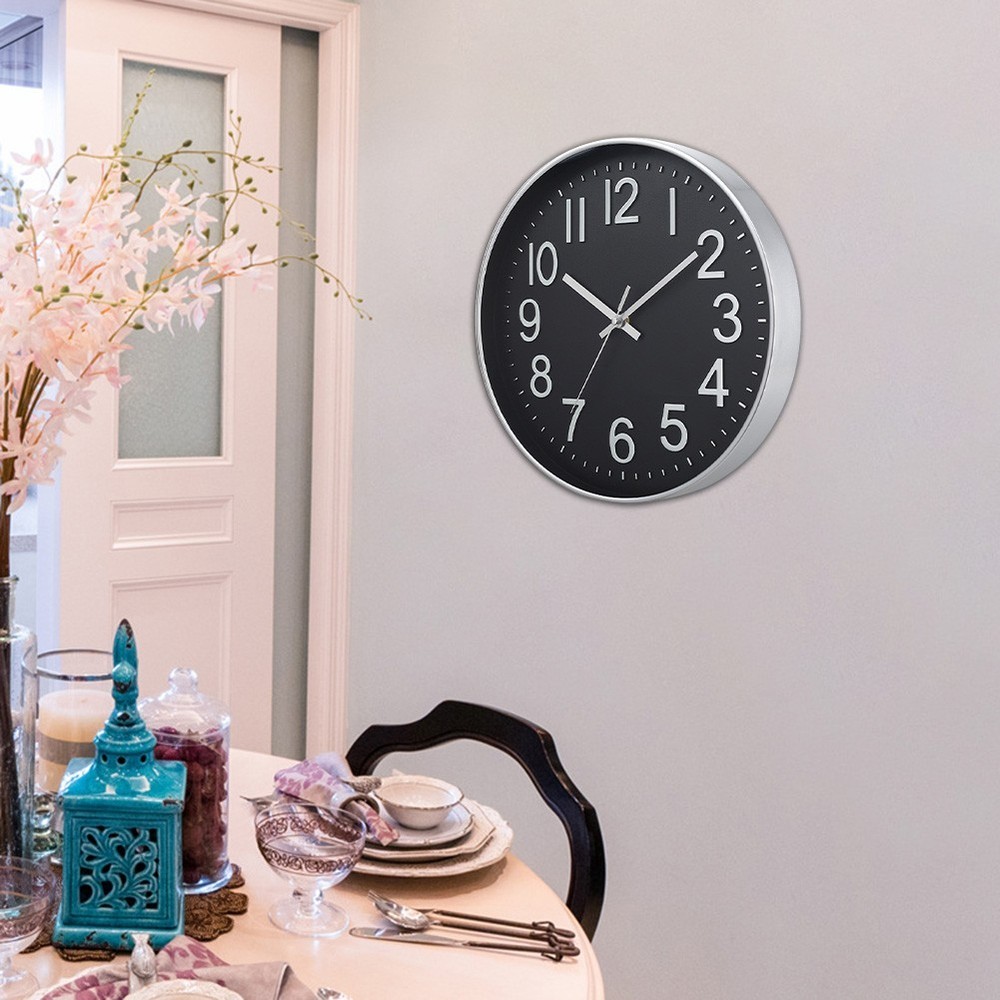 30cm Clock Compact Size Design Easy To Read Numerals Modern Style Clock