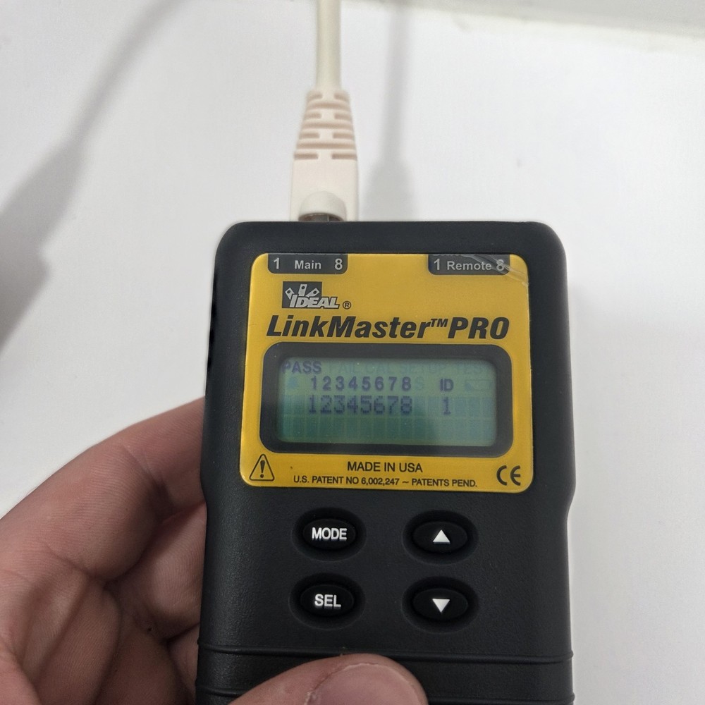 IDEAL LINK MASTER PRO Network Cable Tester In Carrying Case Model #33-825