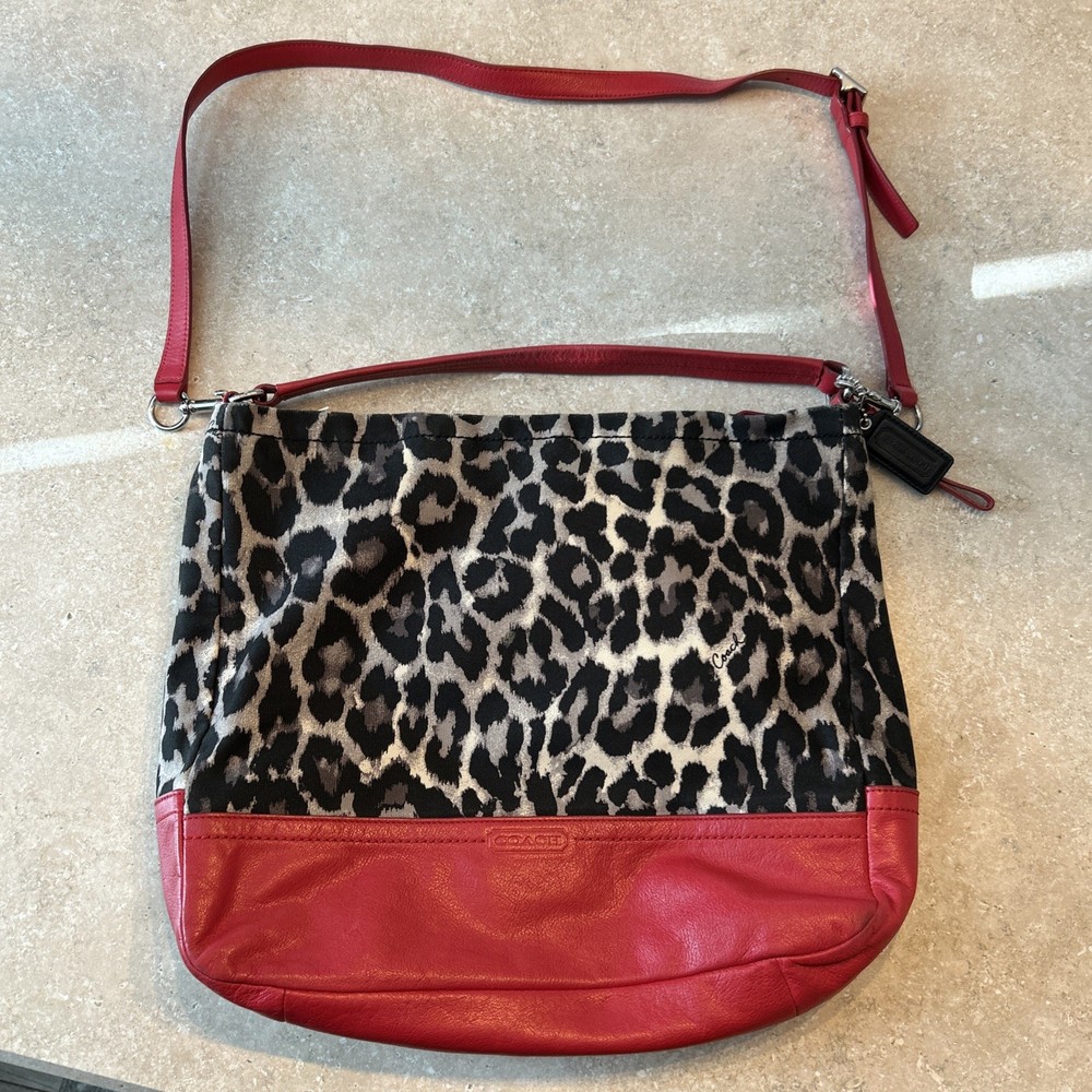Coach Purse Red chia print