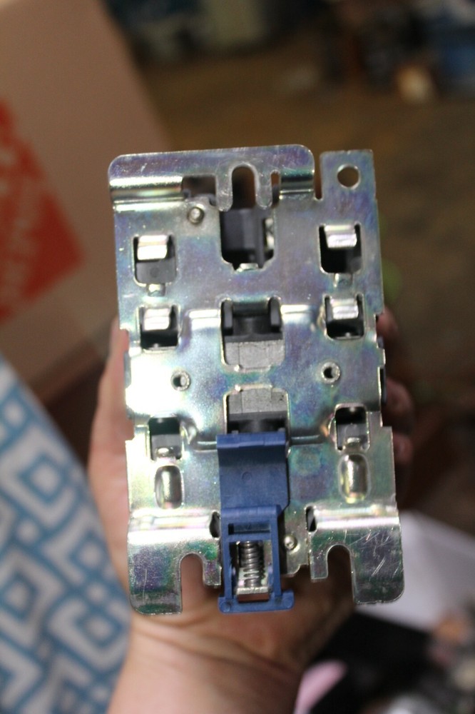 Telemecanique LC1 D6511 contactor