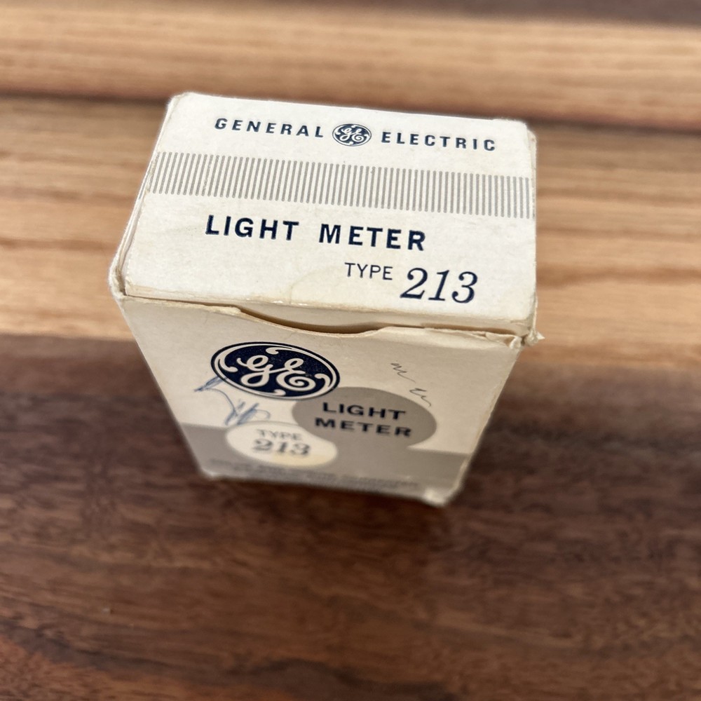 General Electric Light Meter Model Type 213 In Original Box And Paperwork