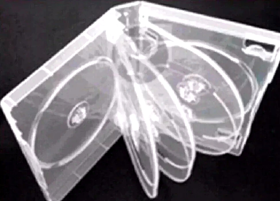 2 x DVD Case: Hold 9 discs - Clear