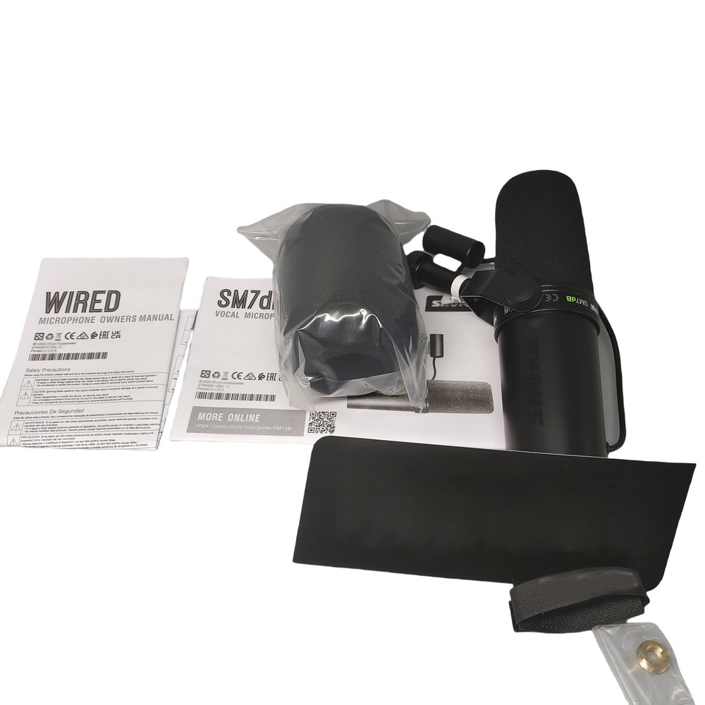 Universal SM7DB built-in microphone wired dynamic professional microphone