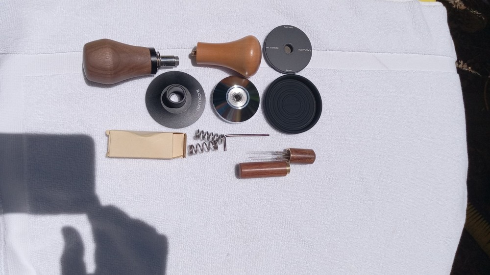 Normcore 58.mm Coffee Tamper FLAT Base, Spring Loaded, Walnut Handle Accessories