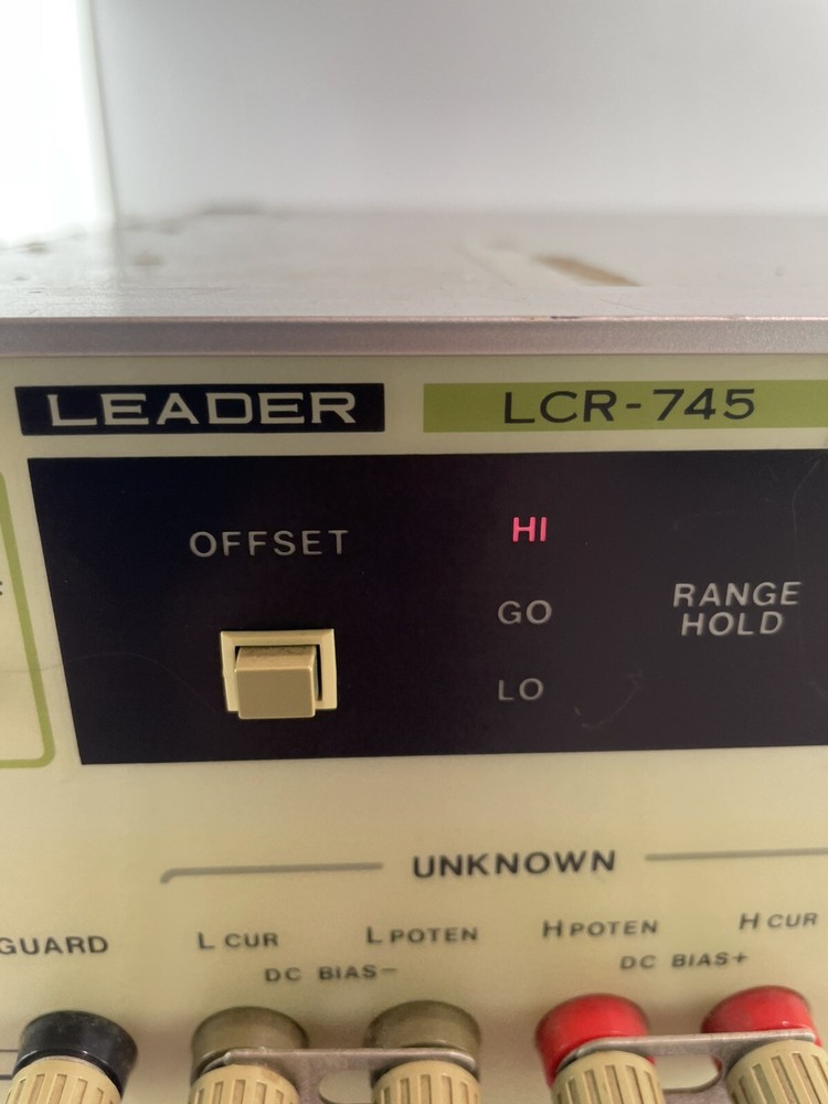 Leader LCR 745 Meter Lab Powers up CPU Control