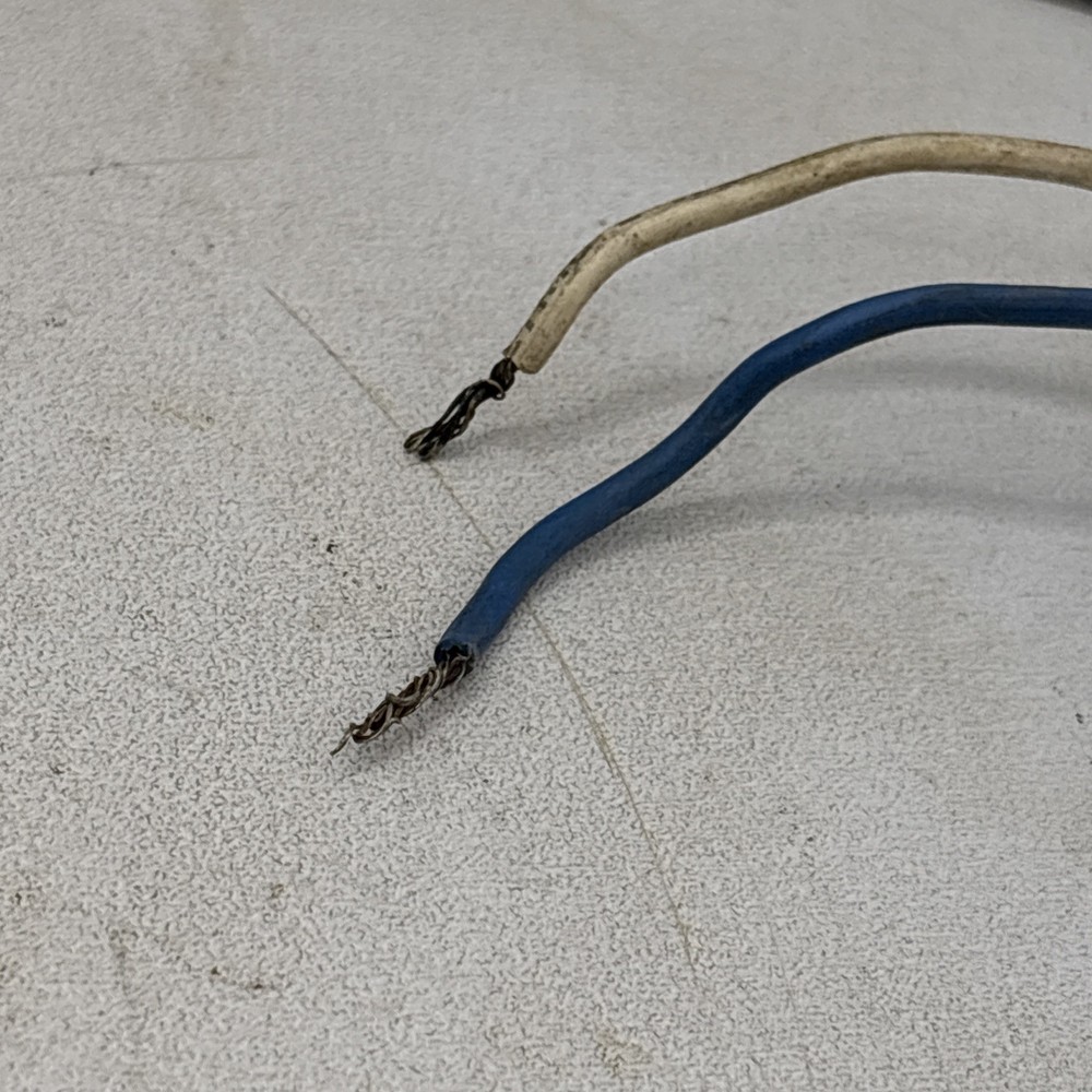 Honeywell C7027A 1031 2 U.V. Sensor