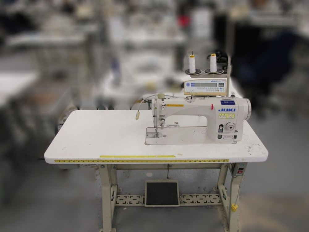 Juki DDL-9000B-SS Single-Needle Lockstitch Sewing Machine