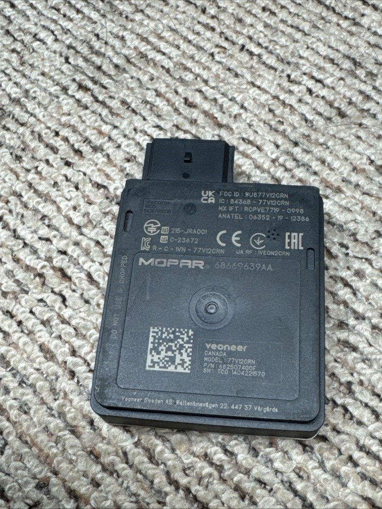 Genuine Mopar Blind Spot Detection Module 68669639AA (*USED*)