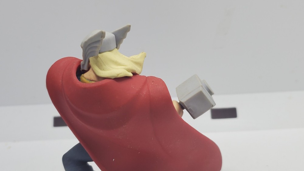 Disney Infinity 2.0 Edition THOR Action Figure