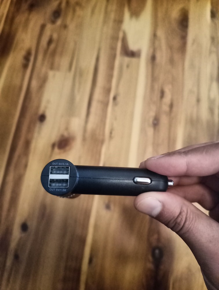 In-Car Bluetooth FM Transmitter Radio