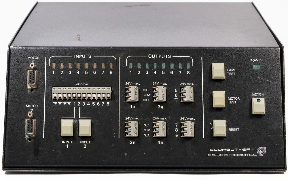Eshed Robotec SCORBOT-ER III Controller