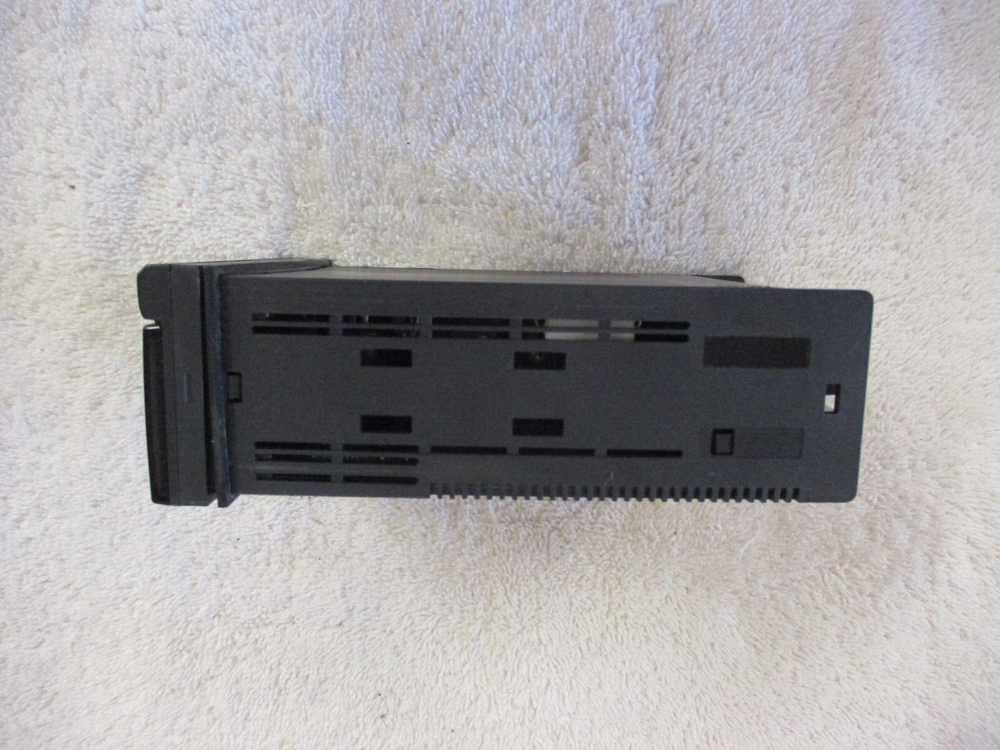 Omron Meter Panel Mount 100-240VAC K3NX-VD1C