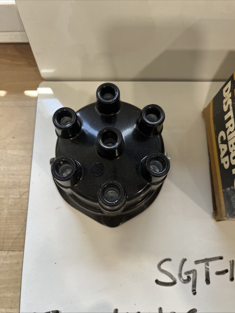 Checker Distributor Cap DC-5