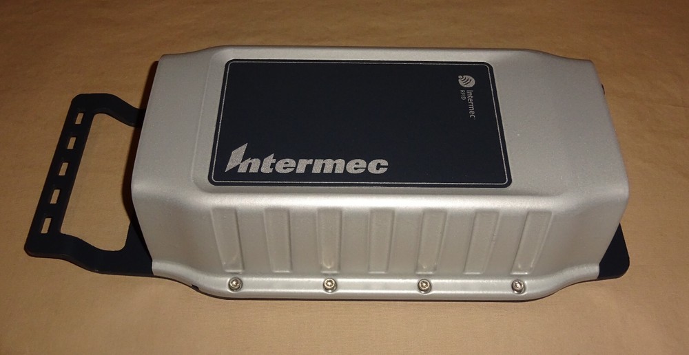 Intermec IV7C202014 Intellitag Vehicle Mount RFID Reader IV7 NEW