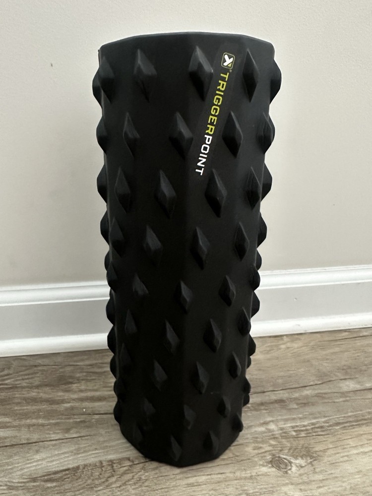 Triggerpoint Carbon Deep Tissue Foam Roller Extra Firm Compression Massage 13X5